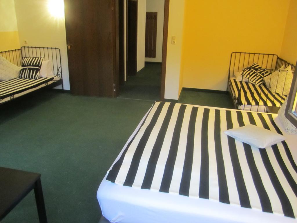 The Art & Sport Hotel Innsbruck Buitenkant foto